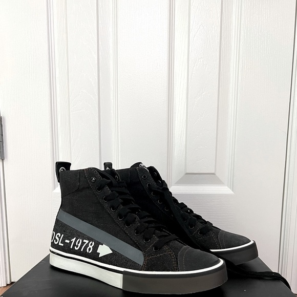 Diesel Dvelows Mid Trainers Mens - Picture 1 of 5